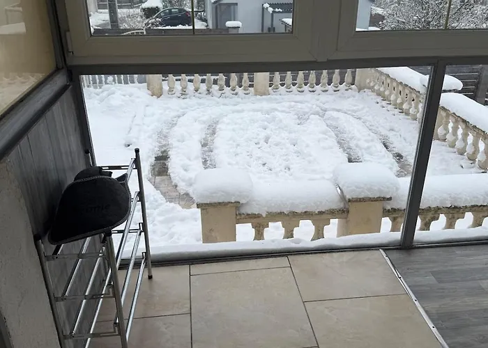 Les Cinq Etoiles Prázdninový dům Remiremont